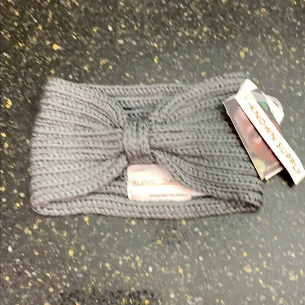 Known Supply Jett Grey Knit Headband. NWT!